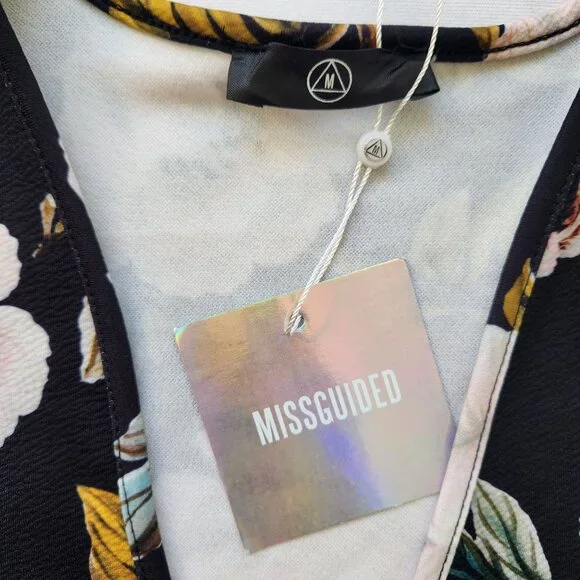 Missguided Cap Sleeve Dark Floral Playsuit Black Summer Romantic Feminine Cute - Picture 7 of 13